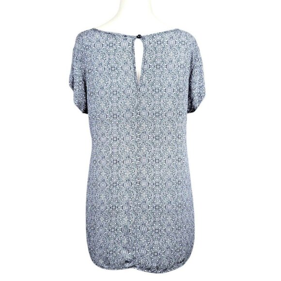 Womens L Rose & Rhyme Blue Cap Sleeves Elegant Design High-Low Pearl Keyhole Top - Picture 3 of 12